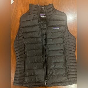 Patagonia Women’s Black Puffer Vest